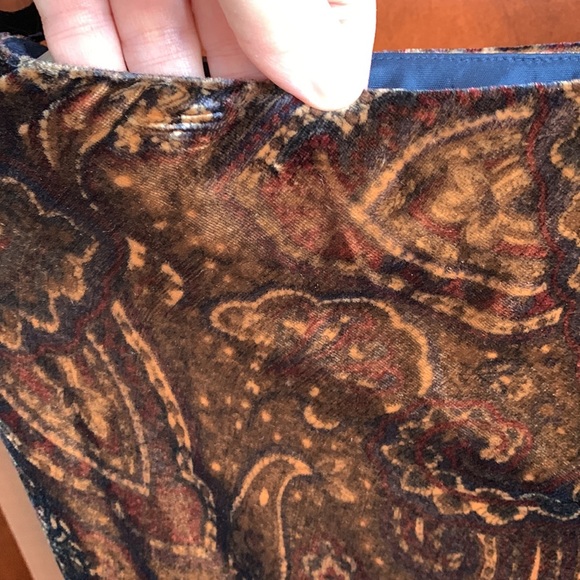 Lauren Ralph Lauren Velvet A-Line skirt, Size 6 - Picture 12 of 13